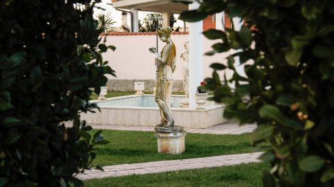 Villa Acropolis